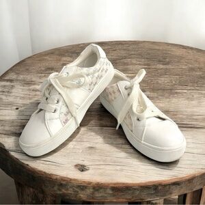 Girls Michael Kors White Sneakers | Size 1 | Lace-Up Tennis Shoes